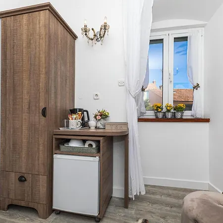 게스트하우스 룸스 토믹