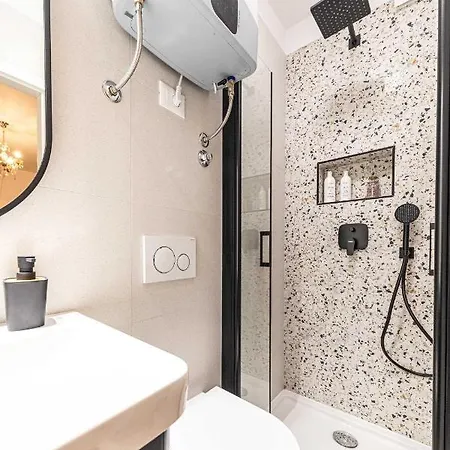 Πανσιόν Tomic 3*