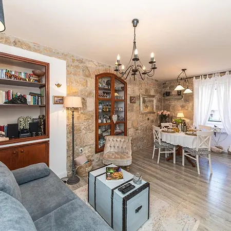 Tomic Guest house 3*