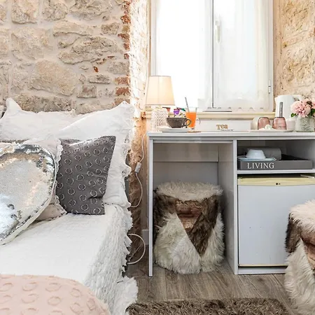 Tomic Guest house